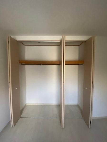 寝屋川市萱島東１丁目のマンション