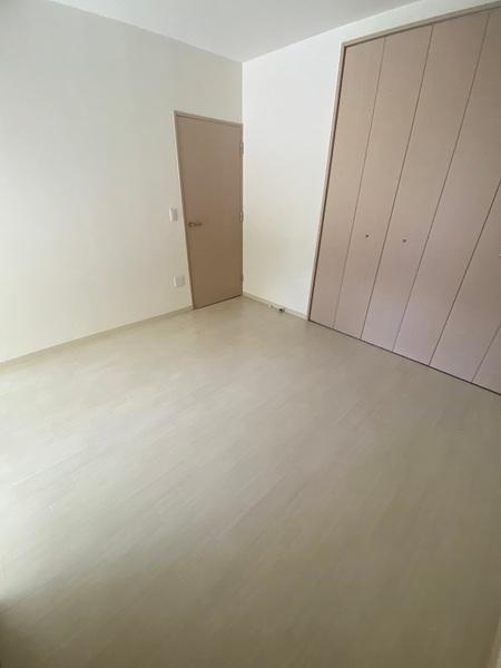 寝屋川市萱島東１丁目のマンション