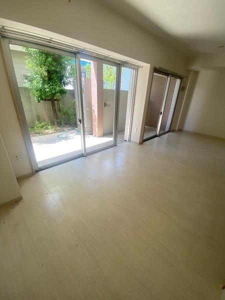 寝屋川市萱島東１丁目のマンション