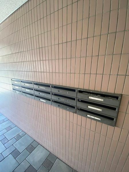 寝屋川市萱島東１丁目のマンション