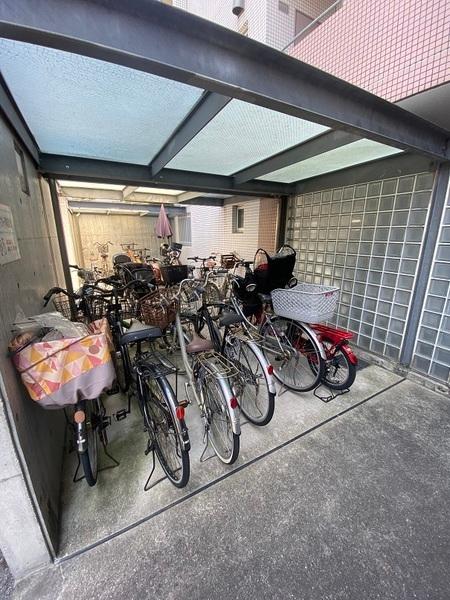寝屋川市萱島東１丁目のマンション