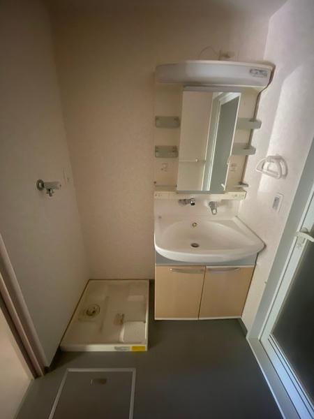 寝屋川市萱島東１丁目のマンション