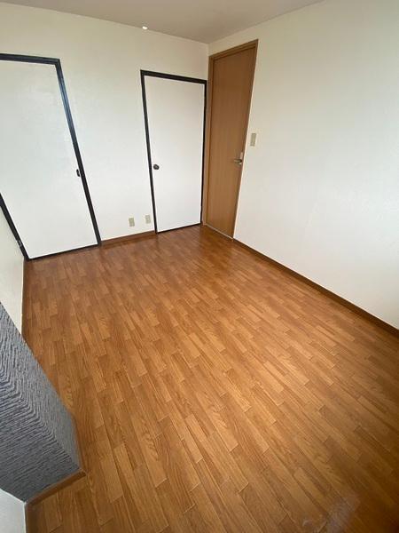 寝屋川市萱島東２丁目のマンション