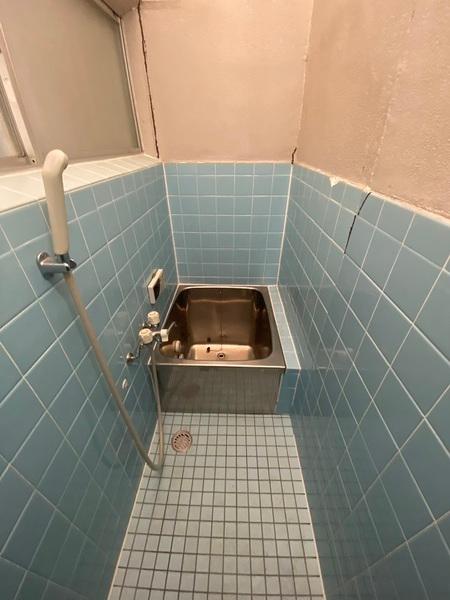 寝屋川市萱島東２丁目のテラスハウス
