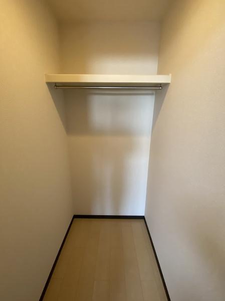 門真市上野口町のアパート