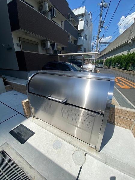 寝屋川市萱島信和町のハイツ