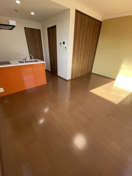 寝屋川市萱島信和町のマンション(洋室)