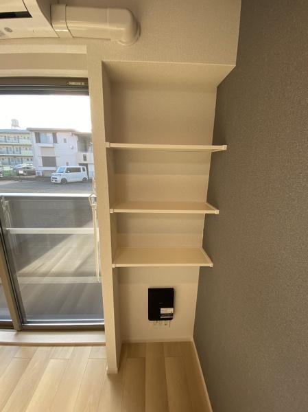 寝屋川市高柳２丁目のアパート