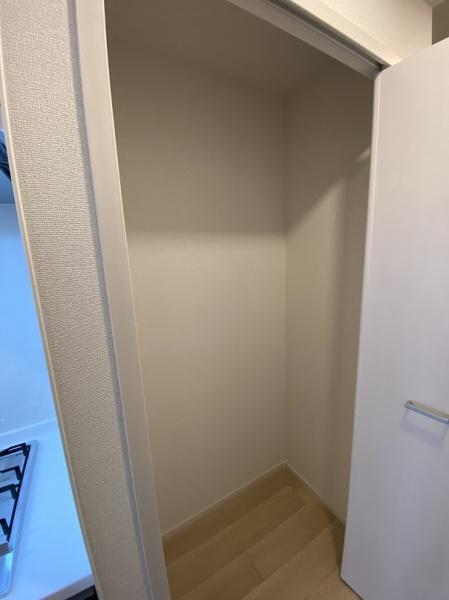 寝屋川市高柳２丁目のアパート