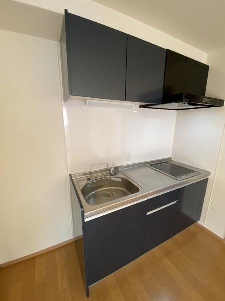 寝屋川市豊野町のテラスハウス