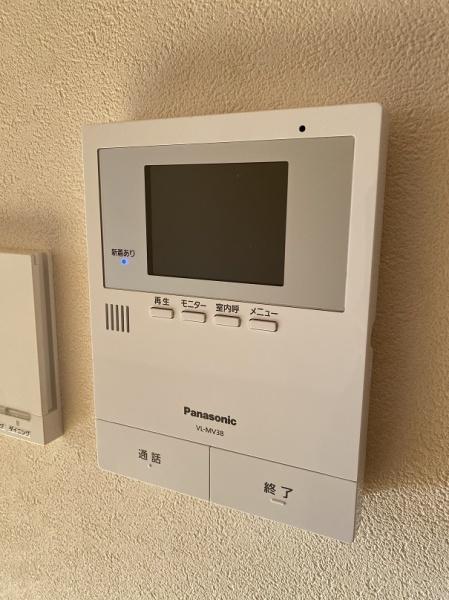 寝屋川市豊野町のテラスハウス