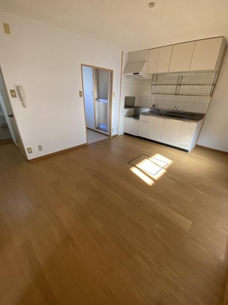 寝屋川市太秦東が丘のアパート