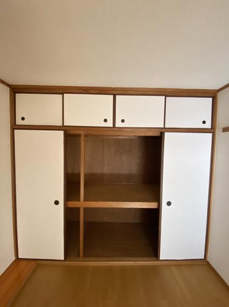 寝屋川市太秦東が丘のアパート