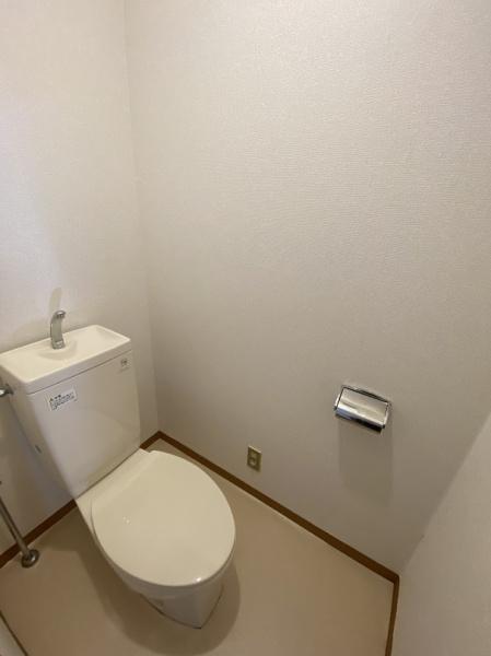 寝屋川市太秦東が丘のアパート