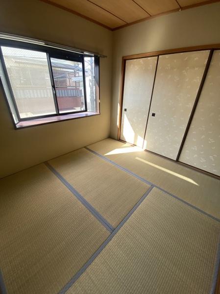 寝屋川市新家１丁目のマンション