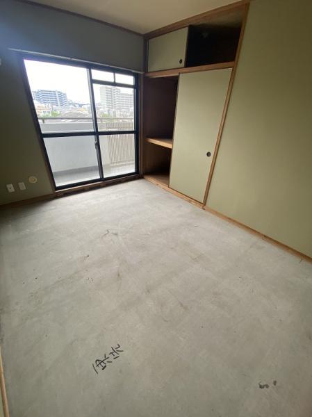 寝屋川市下木田町のマンション