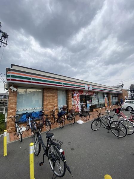 寝屋川市池田本町のマンション(セブンイレブン寝屋川点野3丁目店)