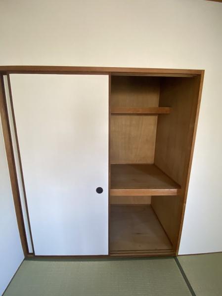 寝屋川市高柳２丁目のマンション