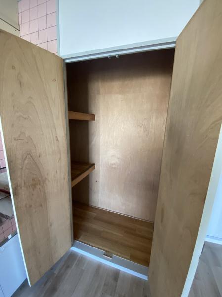 寝屋川市高柳２丁目のマンション