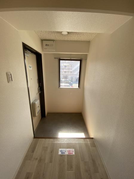 寝屋川市高柳２丁目のマンション