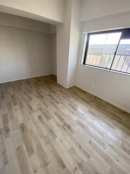 寝屋川市高柳２丁目のマンション