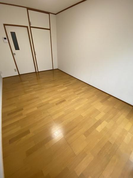 寝屋川市萱島桜園町のマンション