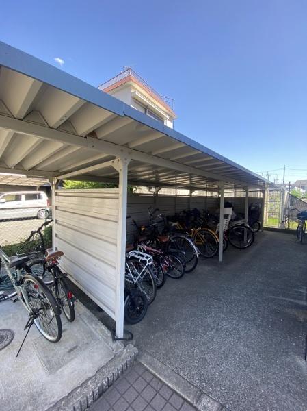 寝屋川市黒原橘町のマンション