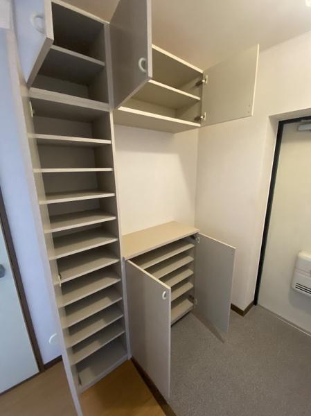 寝屋川市黒原橘町のマンション