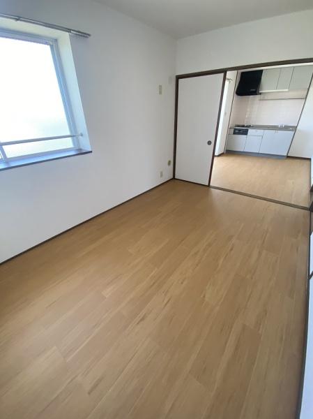 寝屋川市黒原橘町のマンション