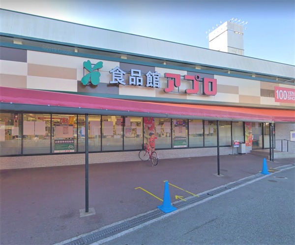 寝屋川市高柳５丁目のアパート(食品館アプロ寝屋川店)