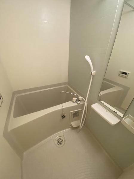 寝屋川市日之出町のアパート(バス)