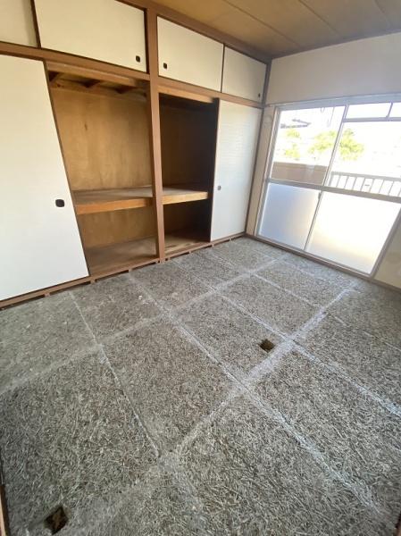 寝屋川市国松町のマンション