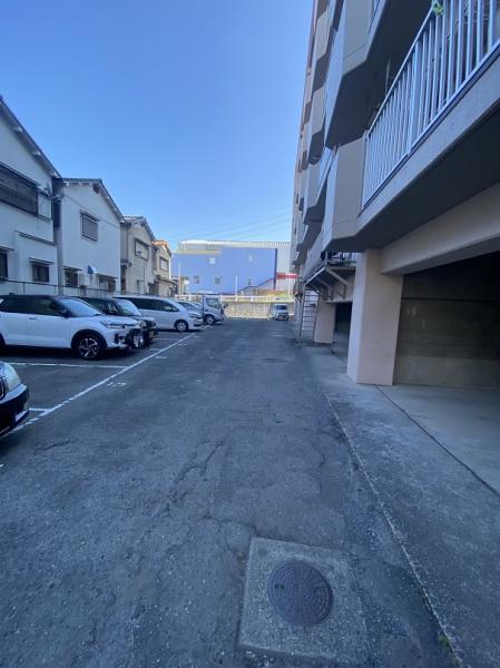 寝屋川市国松町のマンション