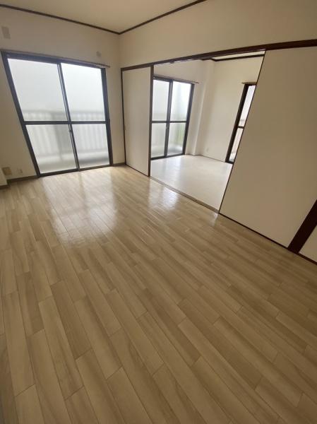 寝屋川市太秦元町のマンション