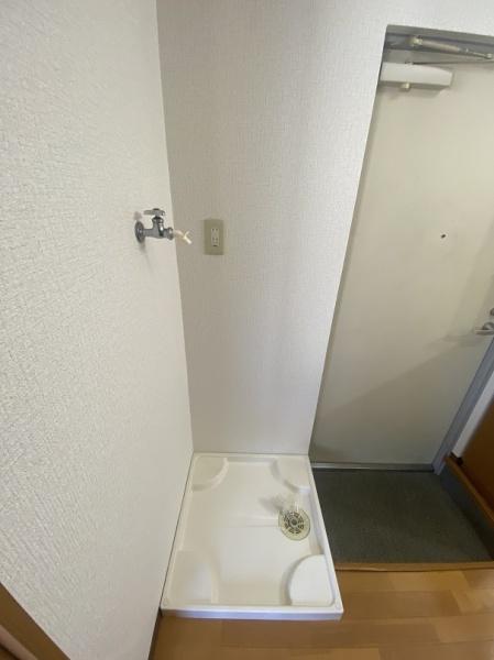 寝屋川市桜木町のマンション(洗面台・洗面所)