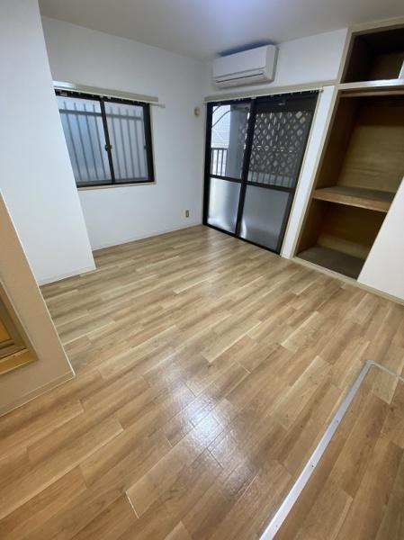 寝屋川市大利町のアパート