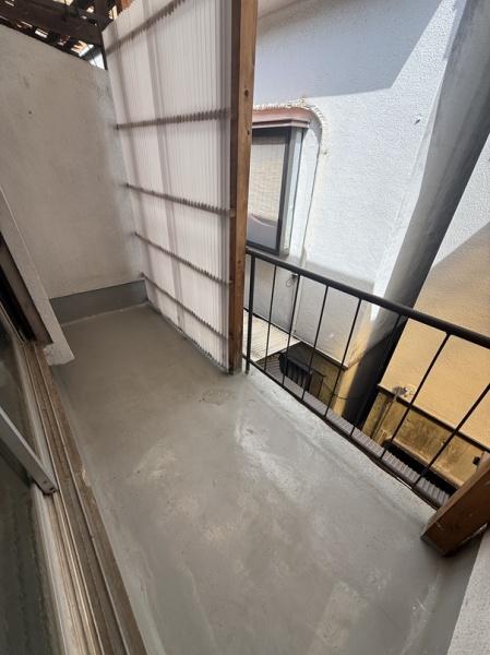 寝屋川市萱島東１丁目のテラスハウス