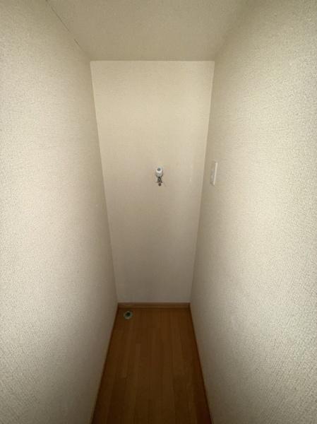 寝屋川市萱島東１丁目のテラスハウス