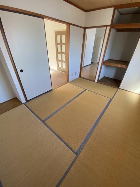 寝屋川市上神田１丁目のマンション
