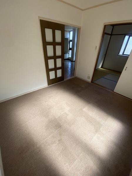 寝屋川市上神田１丁目のマンション