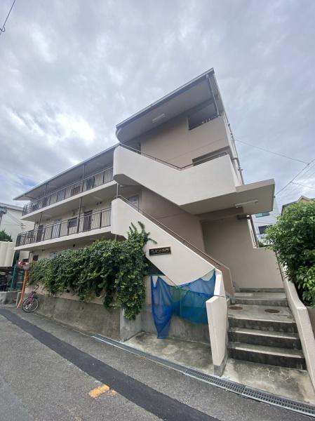 寝屋川市萱島東１丁目のマンション