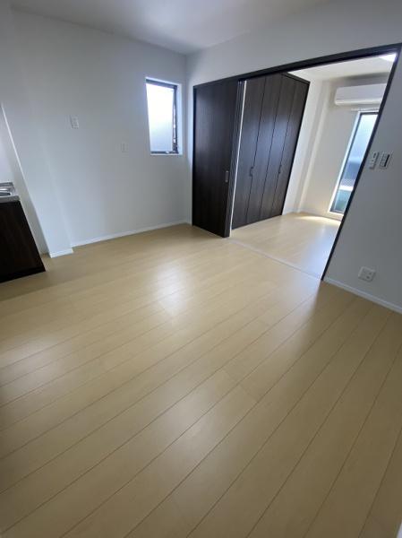 寝屋川市昭栄町のマンション