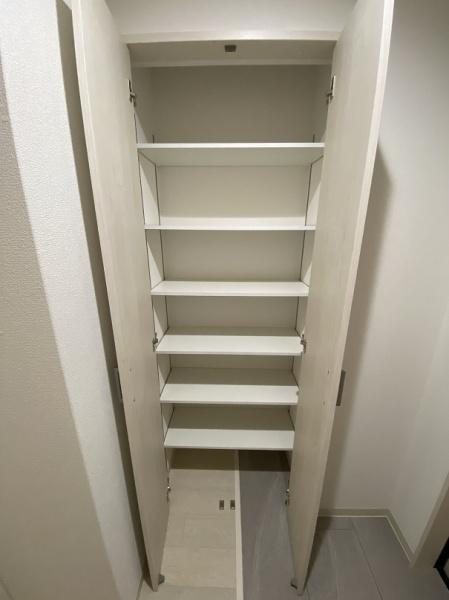 門真市上島町のアパート