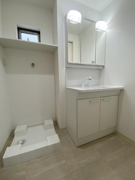 門真市上島町のアパート