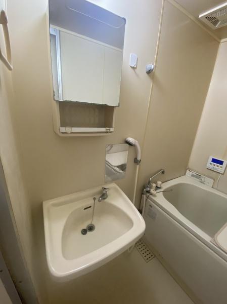 寝屋川市高柳５丁目のアパート