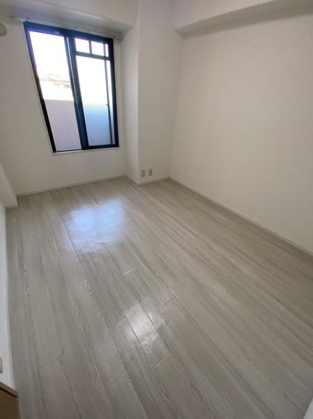 寝屋川市大利町のマンション