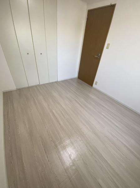 寝屋川市大利町のマンション