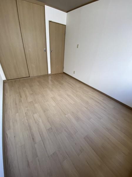 寝屋川市新家１丁目のアパート