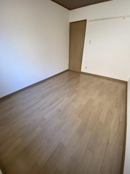 寝屋川市新家１丁目のアパート