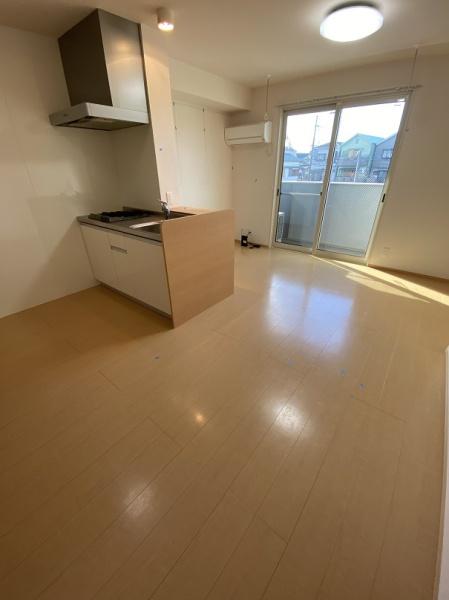 寝屋川市高柳５丁目のアパート